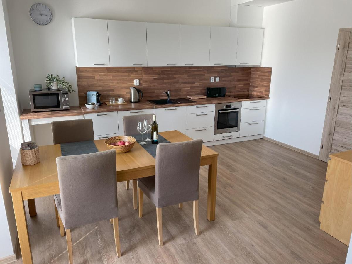 Apartman Nove Hute Sumava ภายนอก รูปภาพ
